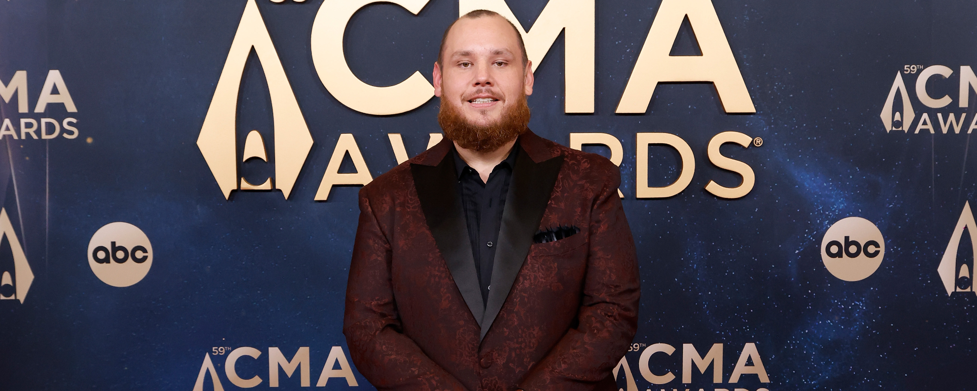 Luke Combs Says He’s “Constantly Bombarded” With Life or Death Feelings Amid OCD Battle