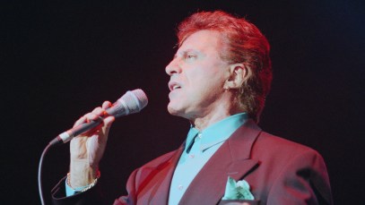 American singer Frankie Valli, former front man of The Four Seasons, performs live on stage in London in October 1994. (Photo by Brian Rasic/Getty Images)