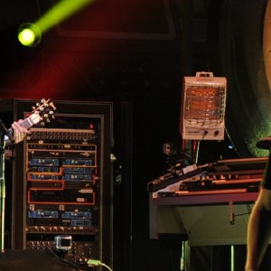 Boston Leader Tom Scholz Pays Homage Late Singer Tommy DeCarlo, Calling Him “an Incredible Singer… a Sweet Man … and a Gentle Soul”