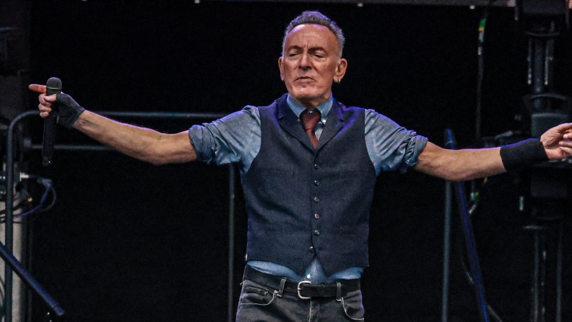 Bruce Springsteen About to Release a Cover of The Pogues’ “A Rainy Night In Soho” in Tribute to the Late Shane MacGowan