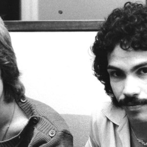 On the Charts in 1977, Hall & Oates Had Their First Billboard Hot 100 Chart-Topper with a Song Inspired by a Spoiled “Rich Guy”