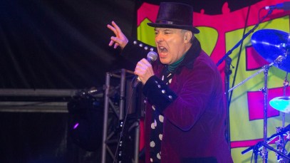 Founding Frontman of Punk Legends Dead Kennedys Hospitalized After Suffering a Stroke: “I Still Have a Lot of Great Stuff in Me”