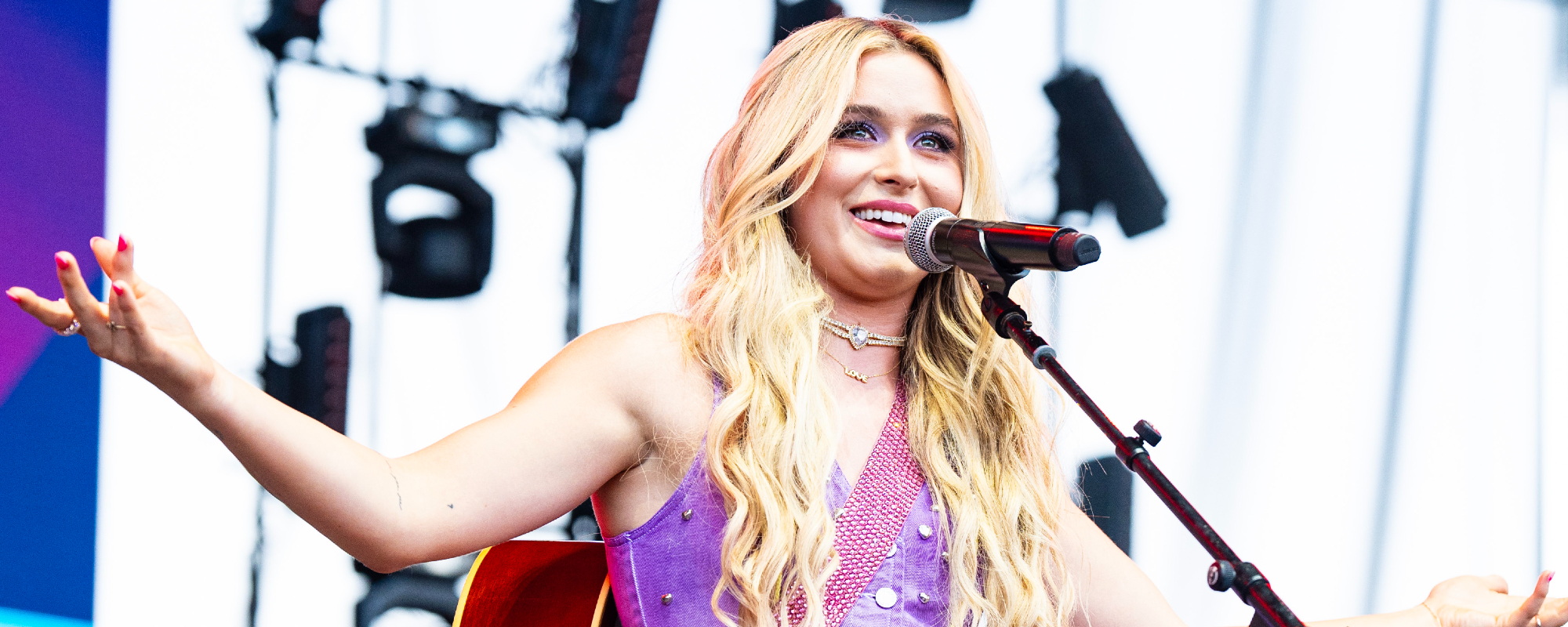 Country Singer Faked Her Own Engagement To Promote New Music