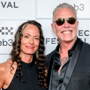 James Hetfield Takes Proposal To New Depths During Shark Dive