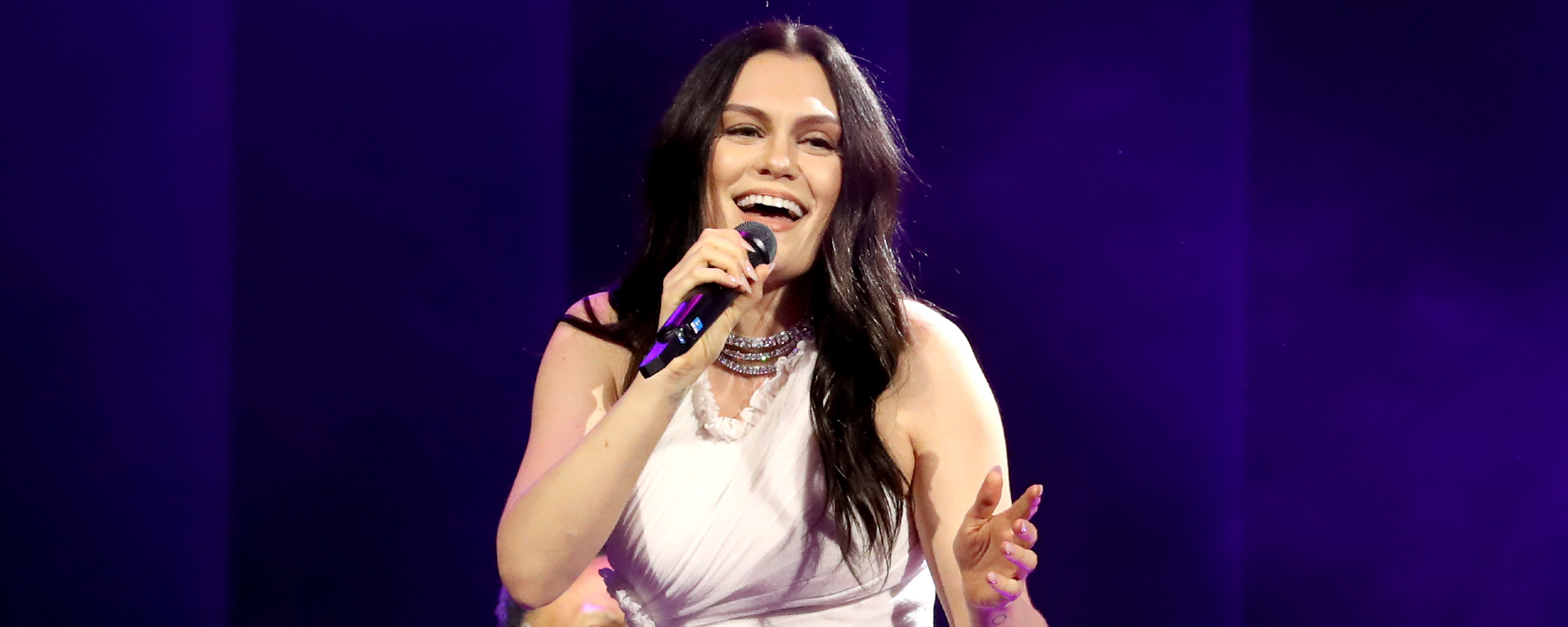 Former ‘The Voice’ Coach Taken to Hospital After Head Injury While Entering Car