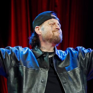 Jelly Roll Reveals ATV Crash Left Him With Broken Collarbone Ahead of 2026 Grammys