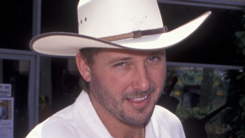 On This Day in 2022, We Said Goodbye to This County Music Hitmaker Turned First Responder