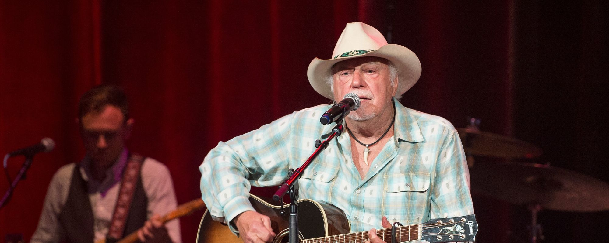 Born on This Day in 1942, the Underrated Outlaw Country Maverick Who Gave Us This Hit About a New Orleans Street Performer