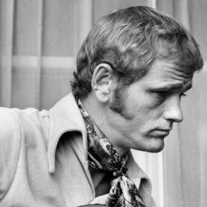 Born on This Day in 1937, the ‘Smokey and the Bandit’ Star and Country Music Hitmaker