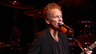 Lindsey Buckingham Hints at Another Stevie Nicks Musical Reunion: “Something Needed And... Extremely Appropriate"