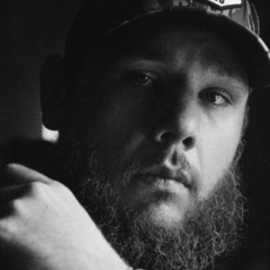 Luke Combs Balances Stadium-Sized Confidence With Quiet Doubt on The Way I Am