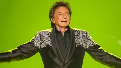 Barry Manilow Announces First New Studio Album in Nearly 15 Years