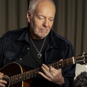 Peter Frampton Announces First Album of New Original Tunes in 16 Years, ‘Carry The Light,’ Featuring a Variety of Famous Guests