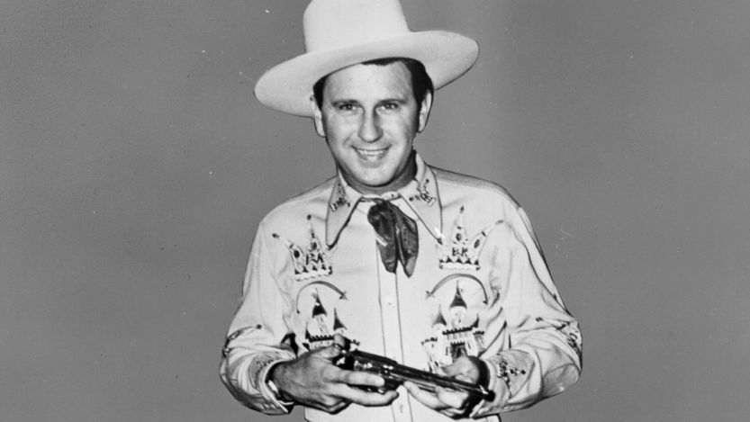 On This Day in 2000, We Lost the Country Music Hall of Fame Board Member Known as “Pee Wee King”