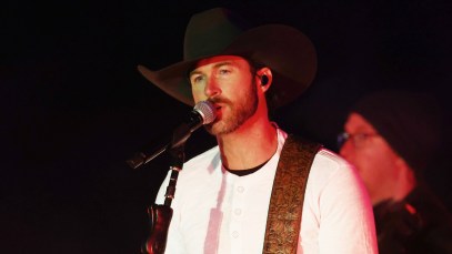 Riley Green Left Bleeding After Fan Throws Phone At His Face During Australia Set