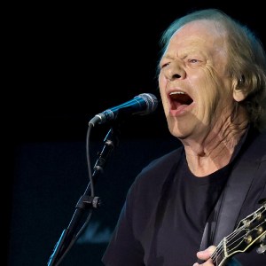 AC/DC's Stevie Young Rushed to Hospital After Concert