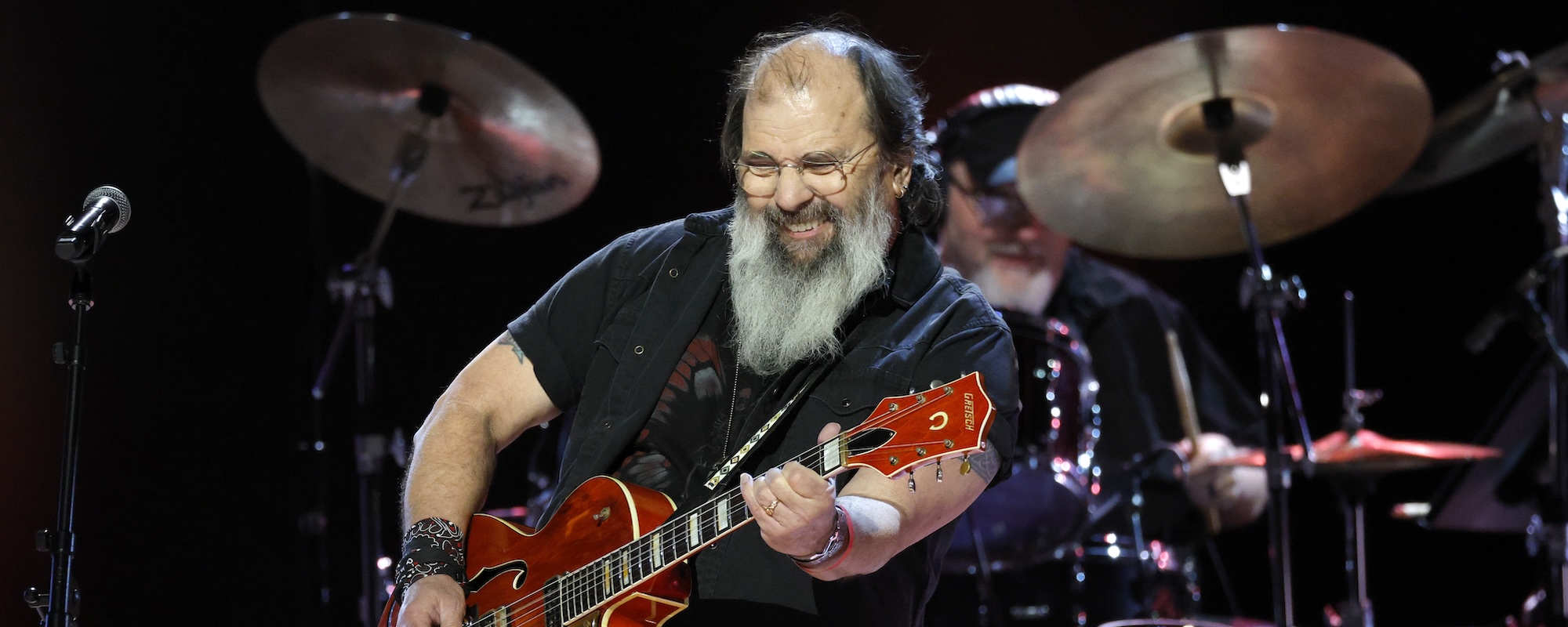 Remember When Miranda Lambert “Unconsciously”Copied Steve Earle’s Song on Her First Hit, Then Co-Wrote a Duet with Him 12 Years Later