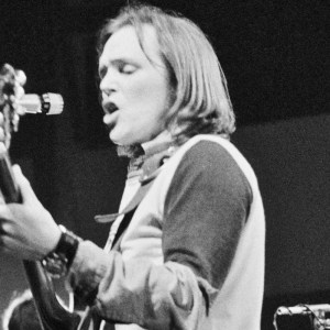 Legendary Session Guitarist Wayne Perkins Passes Away At 74