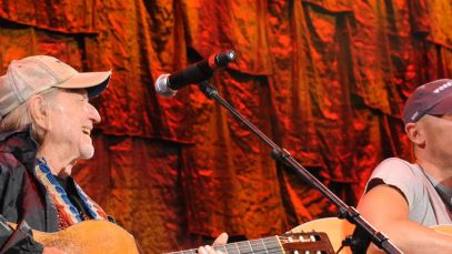 Kenny Chesney Will Fanboy Over Willie Nelson in New Podcast Season