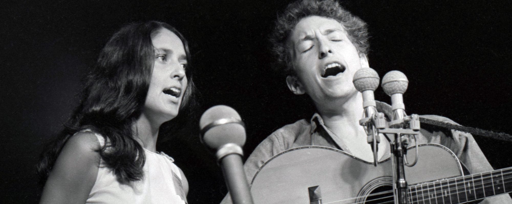 Joan Baez’s Hilarious Response When Asked if She Listened to Bob Dylan’s Controversial 2017 Album: “I Really Couldn’t Go On”