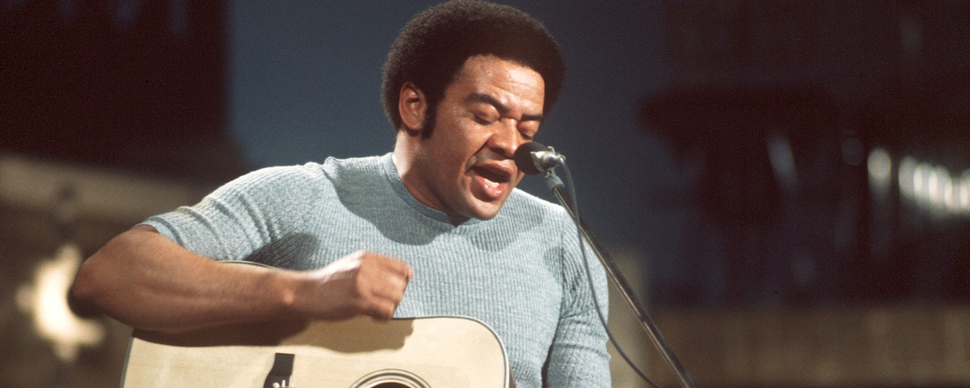 تحتفل أغاني الروك الأربعة هذه من عام 1972 بفرحة الحياة