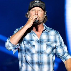 Dierks Bentley Wrote These 4 Songs With Surprisingly Sexy Lyrics