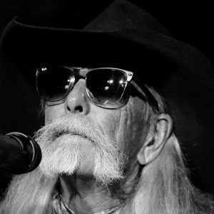 Dean Dillon