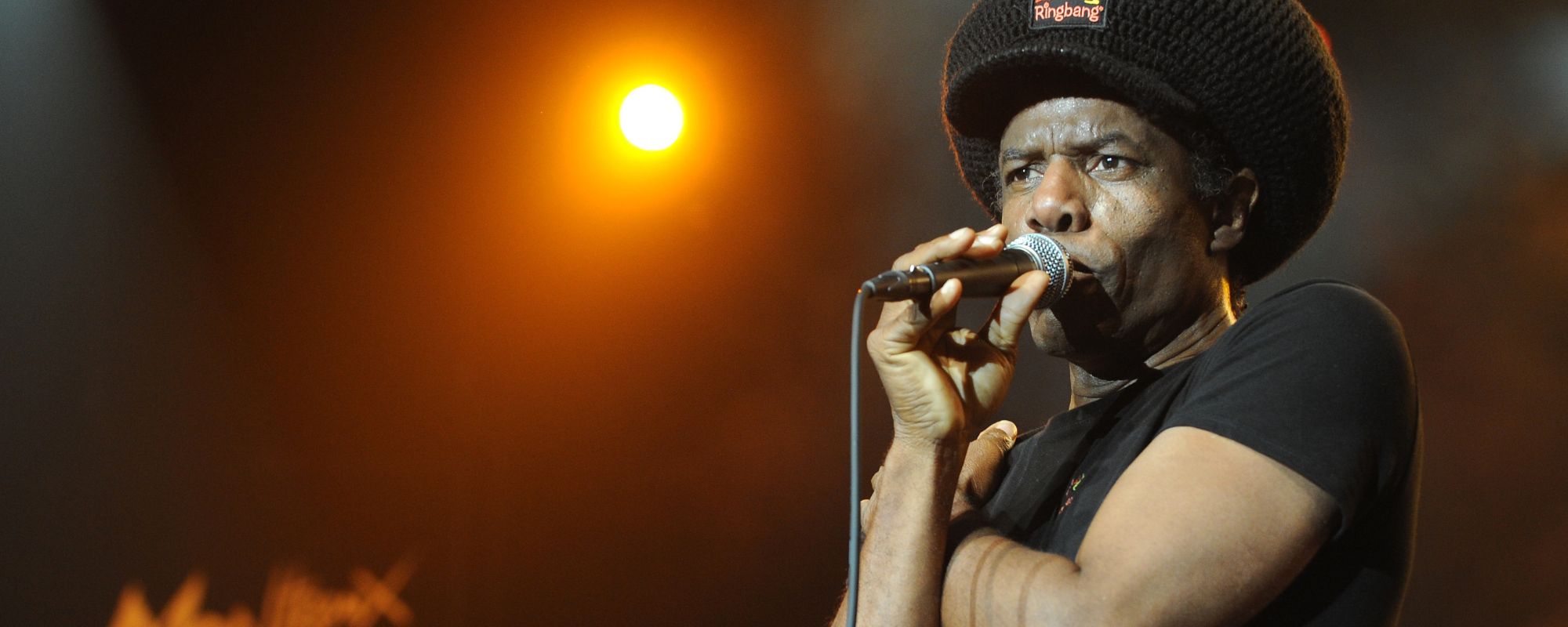 8 One-Hit Wonders of the 1980s That I’m Guilty of Still Listening to Today