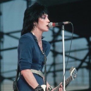 Joan Jett’s Only No. 1 Single Was a ‘Knee-Jerk’ Response to a Rolling Stones Classic