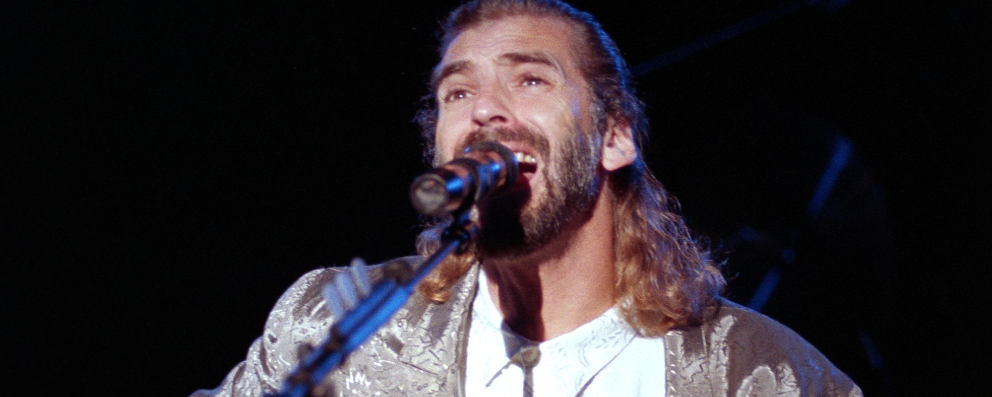 ينسى معظم الناس نجاحات Kenny Loggins الثلاثة المذهلة في الواقع