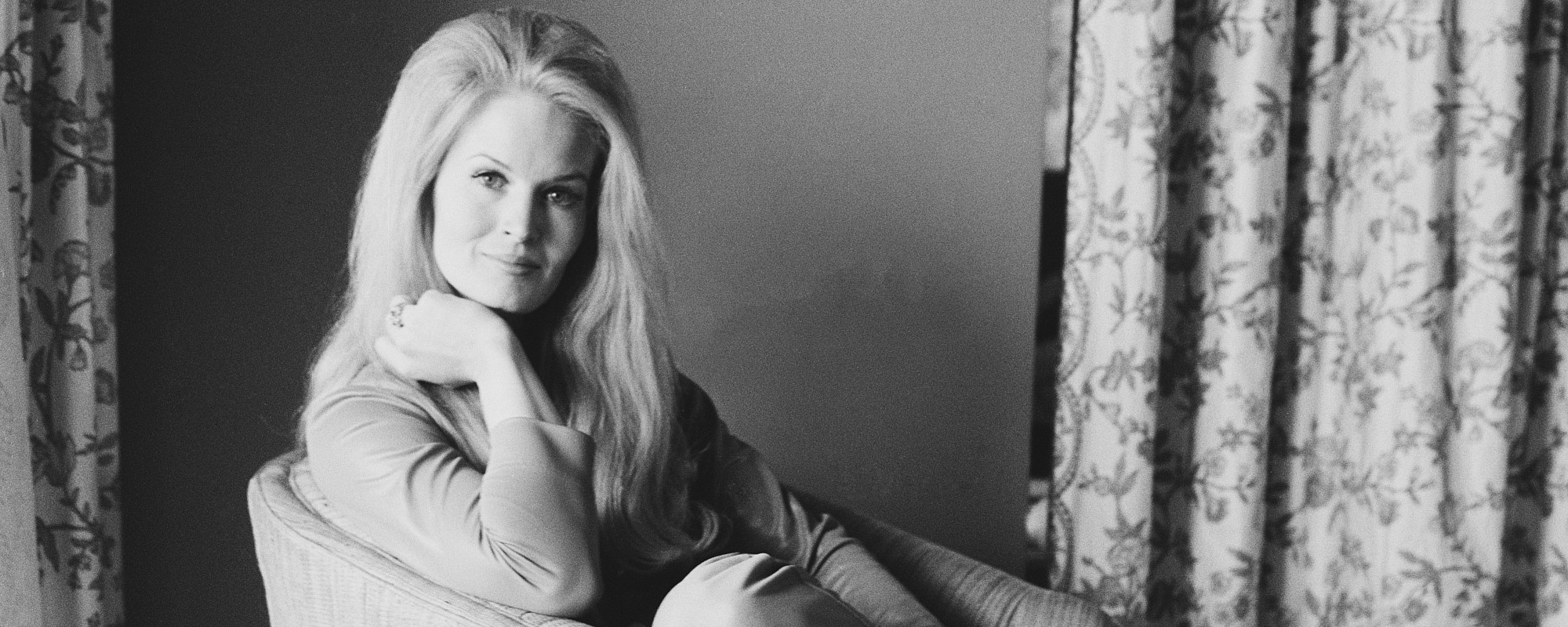 These 3 Unbelievably Heartbreaking Country Songs All Came Out in 1971