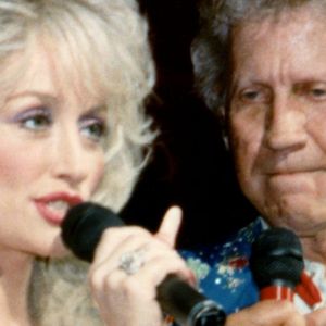 Dolly Parton and Porter Wagoner on stage together
