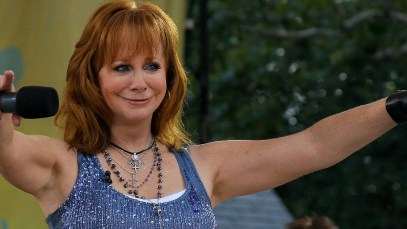 2 Men Wrote What Became One of Reba McEntire’s Most Powerful Female Anthems