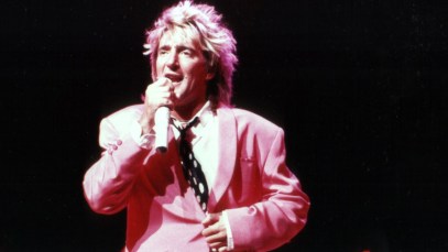 Rod Stewart Says This Sweet Song Is Like a “National Anthem” in America