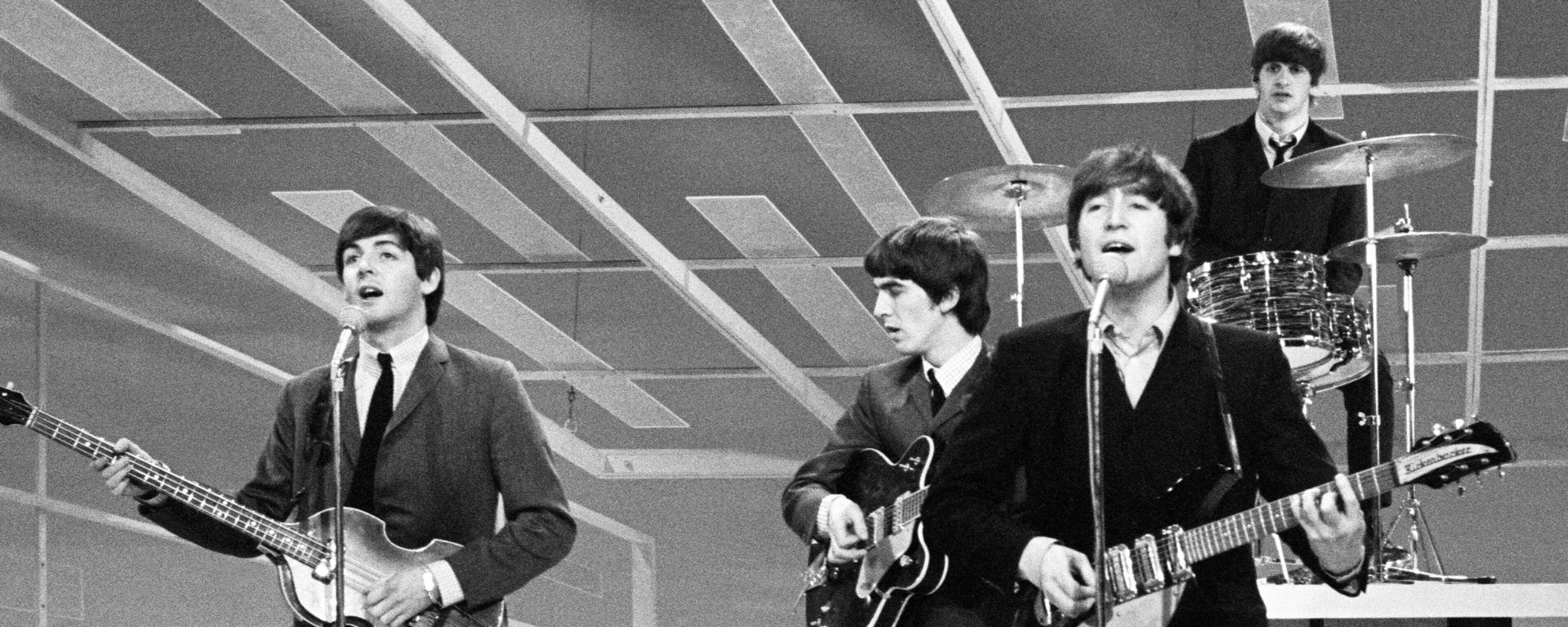 The Beatles Looked Very Different at This 1964 Press Conference (And Ringo Starr Looked Much More Feminine)