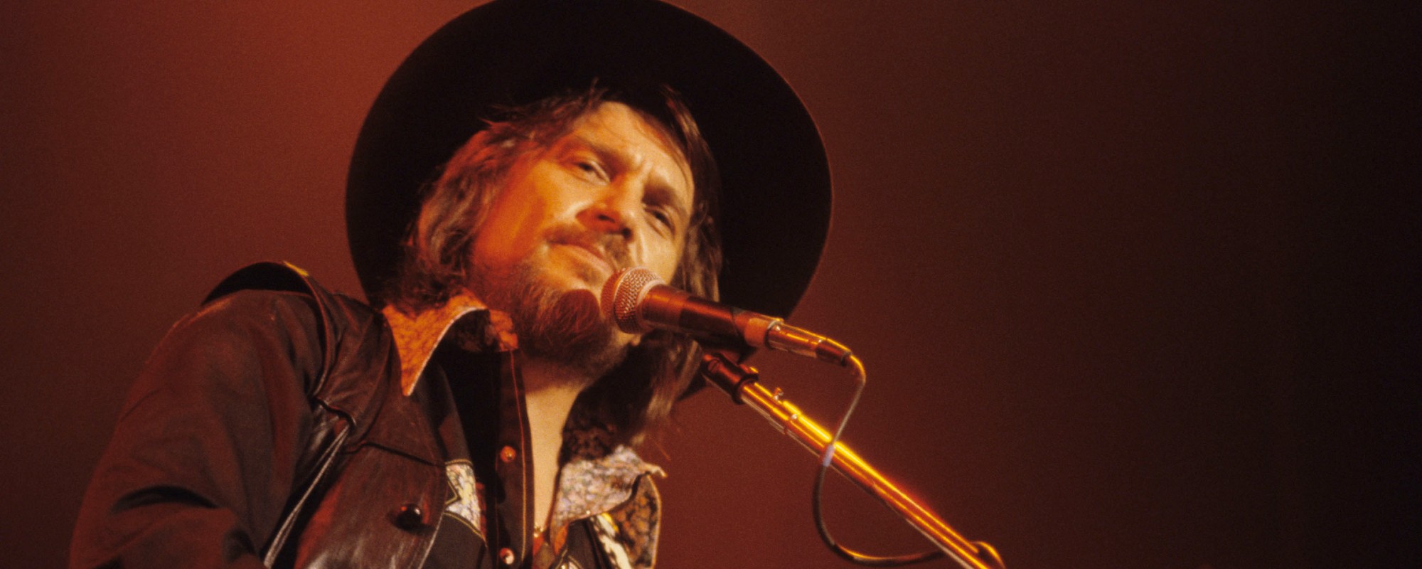These 4 Waylon Jennings Songs From the 70s Will Always Resonate With Listeners