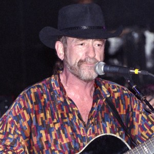 A Tribute to When Dave Mason Brought "All Along The Watchtower" to Nashville