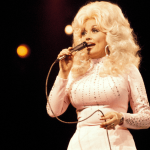 3 Country Songs From the 1970s That Will Make You Drop Everything to Listen