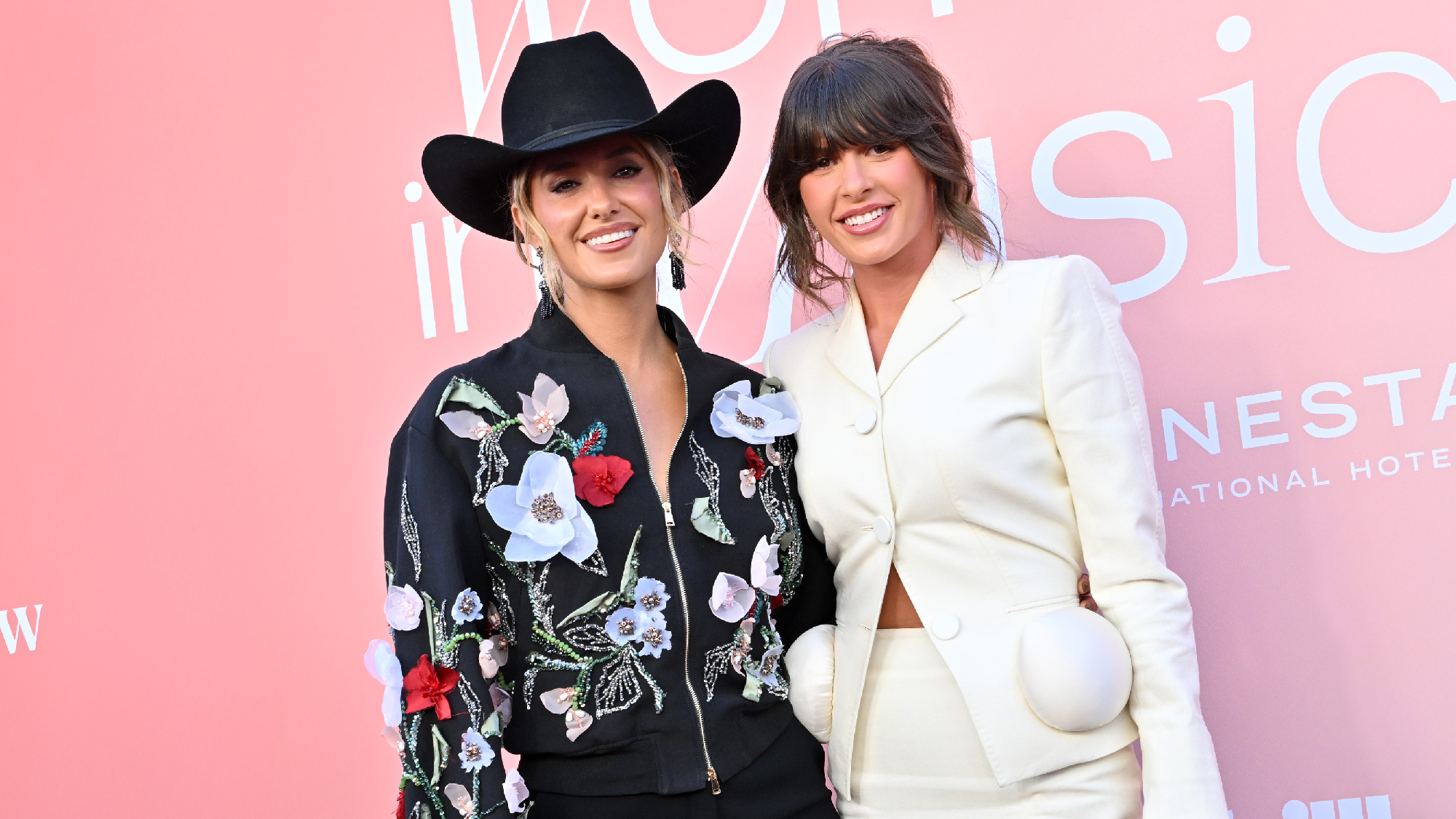 Lainey Wilson Gushes Over Ella Langley at Billboard Women in Music Event: “Y’all Ain’t Seen Nothing”