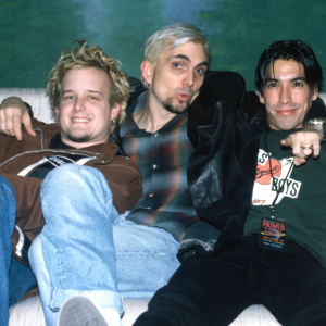 3 Rock Songs From the 1990s Everyone Knows, but No One Celebrates as They Should