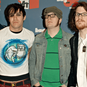 3 Rock Bands That Defined Who Millennial Kids Were in High School