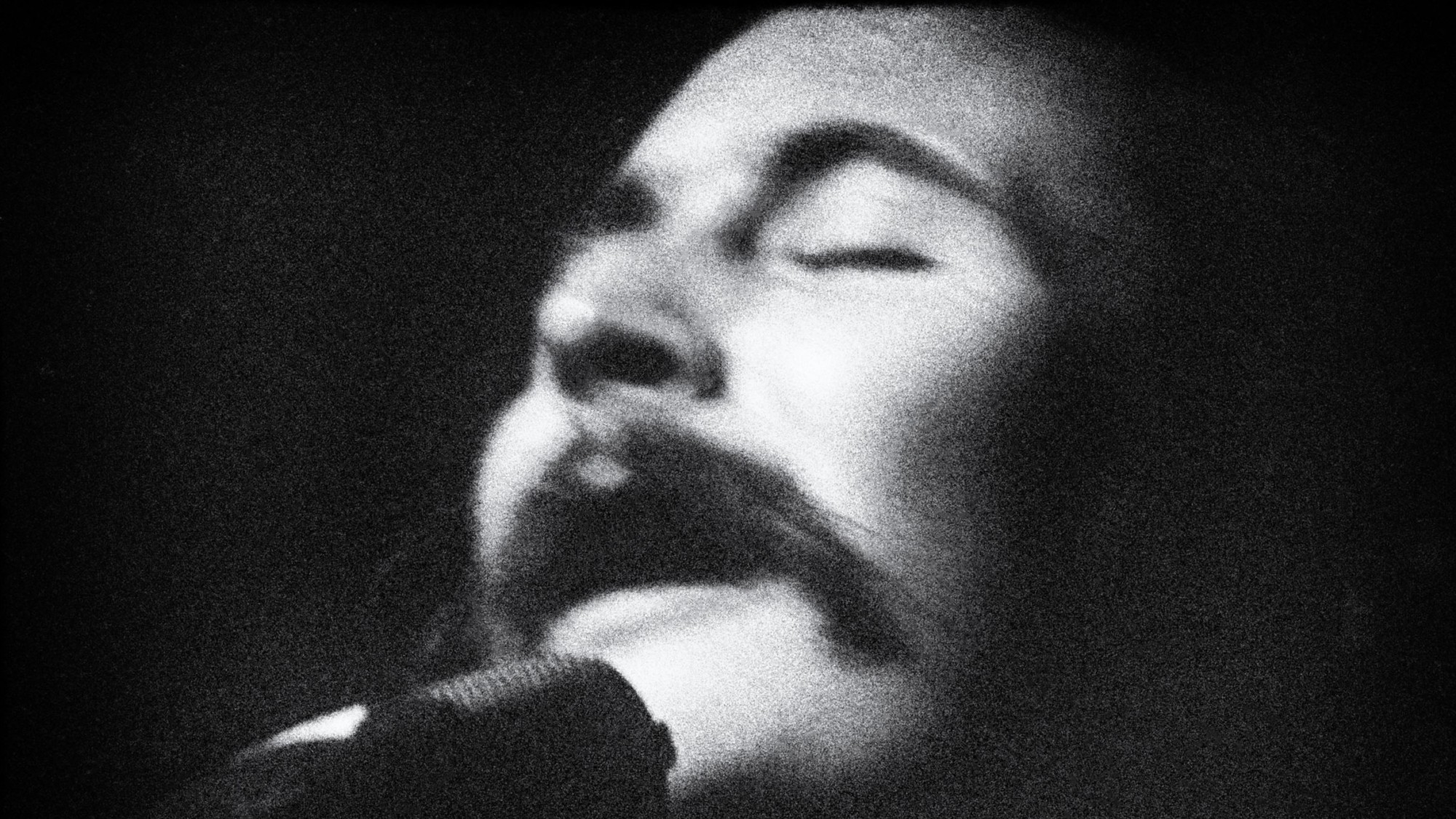 Remembering When David Crosby Wore Out His Welcome With The Byrds in 1967