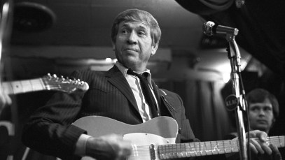 UNSPECIFIED - JANUARY 01: Photo of Buck Owens (Photo by Michael Ochs Archives/Getty Images)