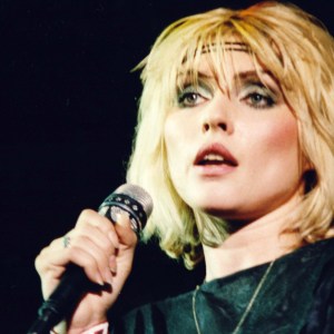LONDON, UNITED KINGDOM - JANUARY 11: Debbie Harry of Blondie performs on stage at Hammersmith Odeon on January 11th, 1980 in London United Kingdom. (Photo by Pete Still/Redferns)
