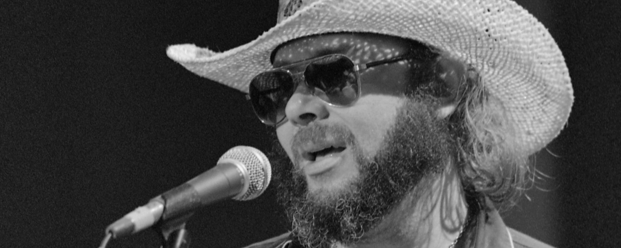 45 Years Ago Today, Hank Williams Jr. Landed His Third No. 1 Single With This Tribute to the “Beauty Queens in El Paso”