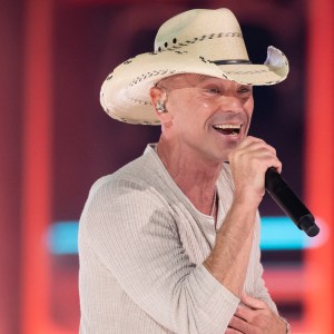 3 Country Songs From the 2000s That Capture a World That’s Gone