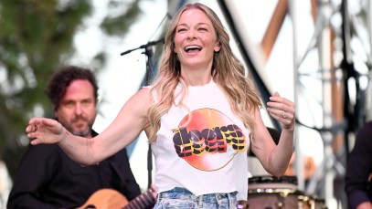 LeAnn Rimes Delays Tour Dates as She Battles "Severe Illness"