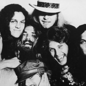 Released on This Day in 1997, the Lynyrd Skynyrd Album That Honored the Band’s Journey “Through Hell and Back”