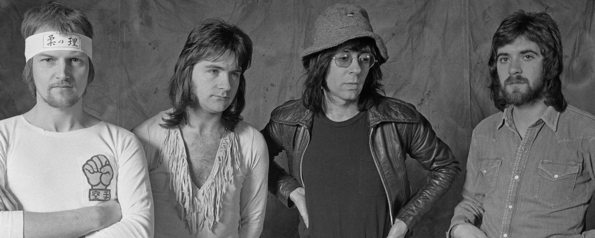 Manfred Mann’s Earth Band had a 1975 Hit with This Bruce Springsteen Deep Cut, but the The Boss “Disliked” the Band’s Rendition