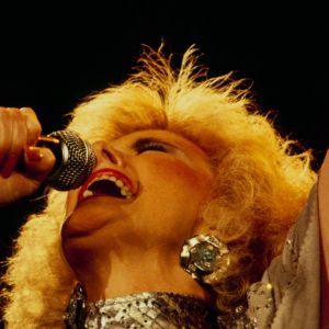 Born on This Day in 1939, the “Tennessee Yodeler” and Kindergarten Teacher Turned Country Music Hitmaker